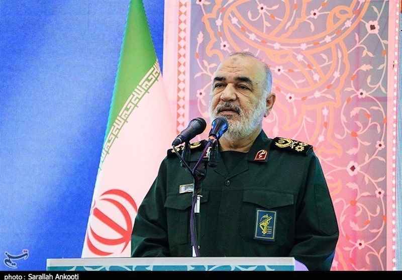 بدون مقاومت نمی‌توان ” عزیز ، آزاد ، امن و آرام” زندگی کرد