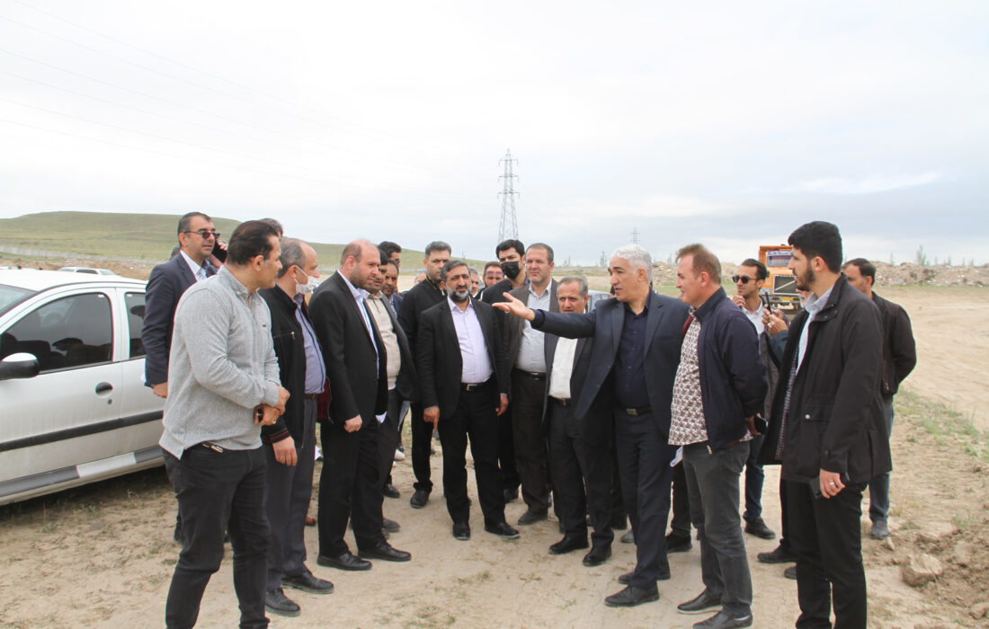بیبینید : بازدید استاندار اردبیل به همراه مدیرکل راه و شهرسازی استان اردبیل از روند اجرایی شهرک طرح نهضت ملی مسکن سردار شهید قاسم سلیمانی اردبیل