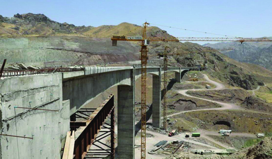 توسعه شبکه بزرگراهی و راه آهن اردبیل در ریل پیشرفت