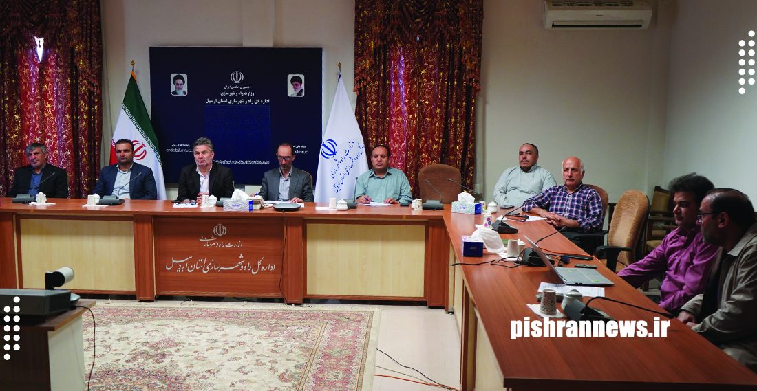 دفاع مقدس نقطه اوج رشادت و سند ماندگار ملت ایران است / وظیفه مهم گسترش روحیه خدمت به مردم و زنده نگه‌داشتن ارزش‌هاست