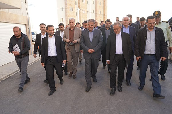 تولید مسکن تنها وظیفه وزارت راه و شهرسازی نیست / تأمین مدرسه، مسجد و کلانتری جزو الزامات شهرک‌های مسکونی است