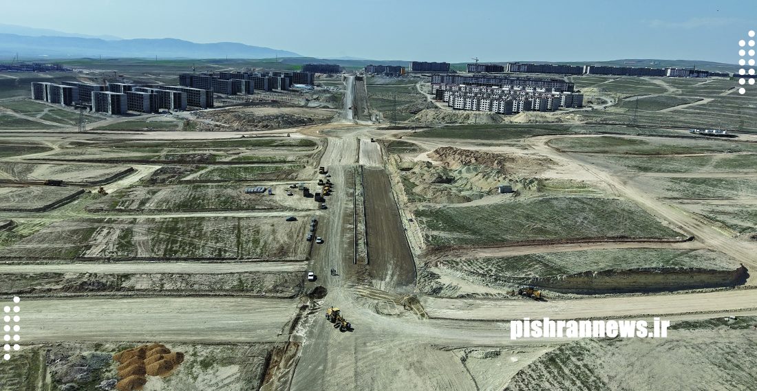 اجرای ۱۲ پروژه آماده‌سازی معابر مسکونی به مساحت ۸۵۰ هکتار در استان اردبیل / تکمیل به‌موقع زیرساخت‌ها نقش مهم و بسزایی در بهره‌برداری از واحدهای مسکونی دارد