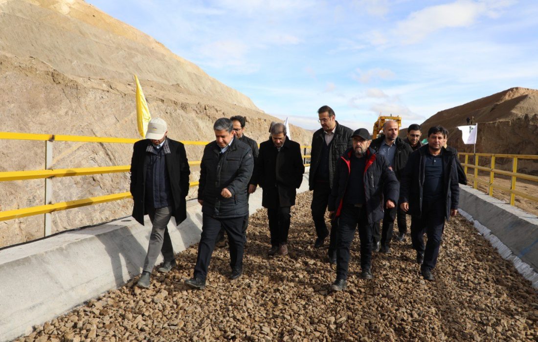 بازدید میدانی استاندار اردبیل از مراحل نهایی تکمیل راه‌آهن اردبیل – میانه