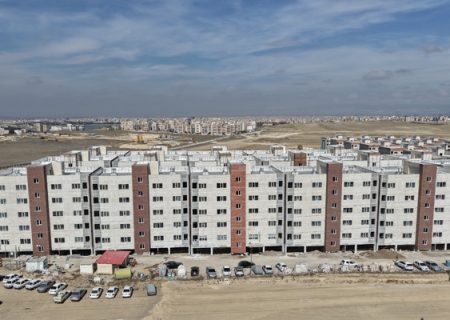 ویدئو : آخرین وضعیت احداث پروژه ۸۲۰ واحدی قطعه یک شهدای طلاییه در شهرک سردار شهید سلیمانی اردبیل