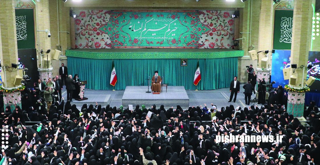 زن ، کارگزار خانه نیست ، مدیر است