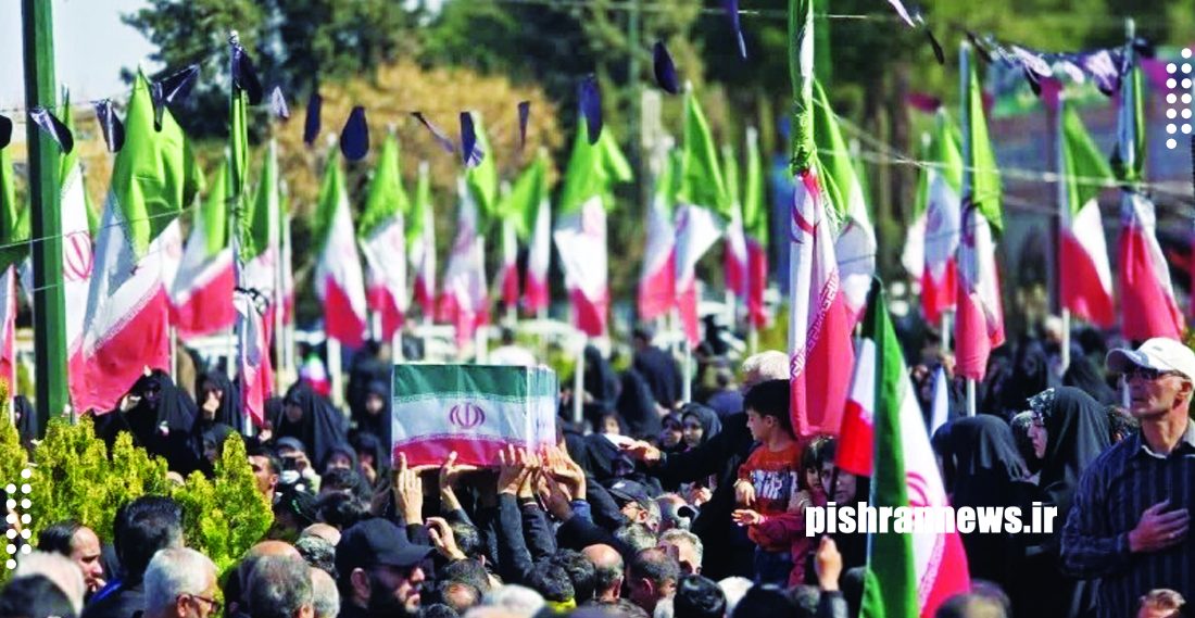 حضور حماسی مردم پایتخت در مراسم تشییع شهدای جنگ رمضان