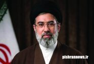عهد می‌بندیم که انتقام خون امام شهید را از قاتلین جنایتکار و بی‌آبرو بگیریم